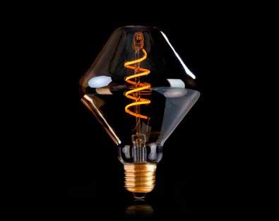 R105 S Golden Dimmable LED 200LM 4W Extra Warm White 2200K