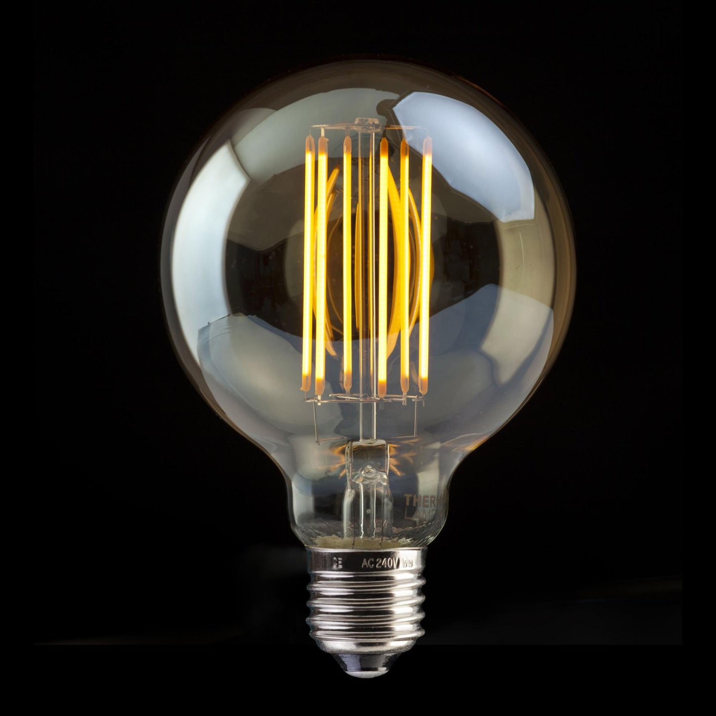 Globe 95 2.0 Golden Dimmable LED 400LM 6w Extra Warm White 2200K